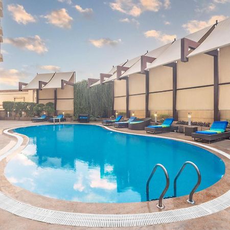 Radisson Gurugram Sohna Road City Center Gurgaon Eksteriør billede