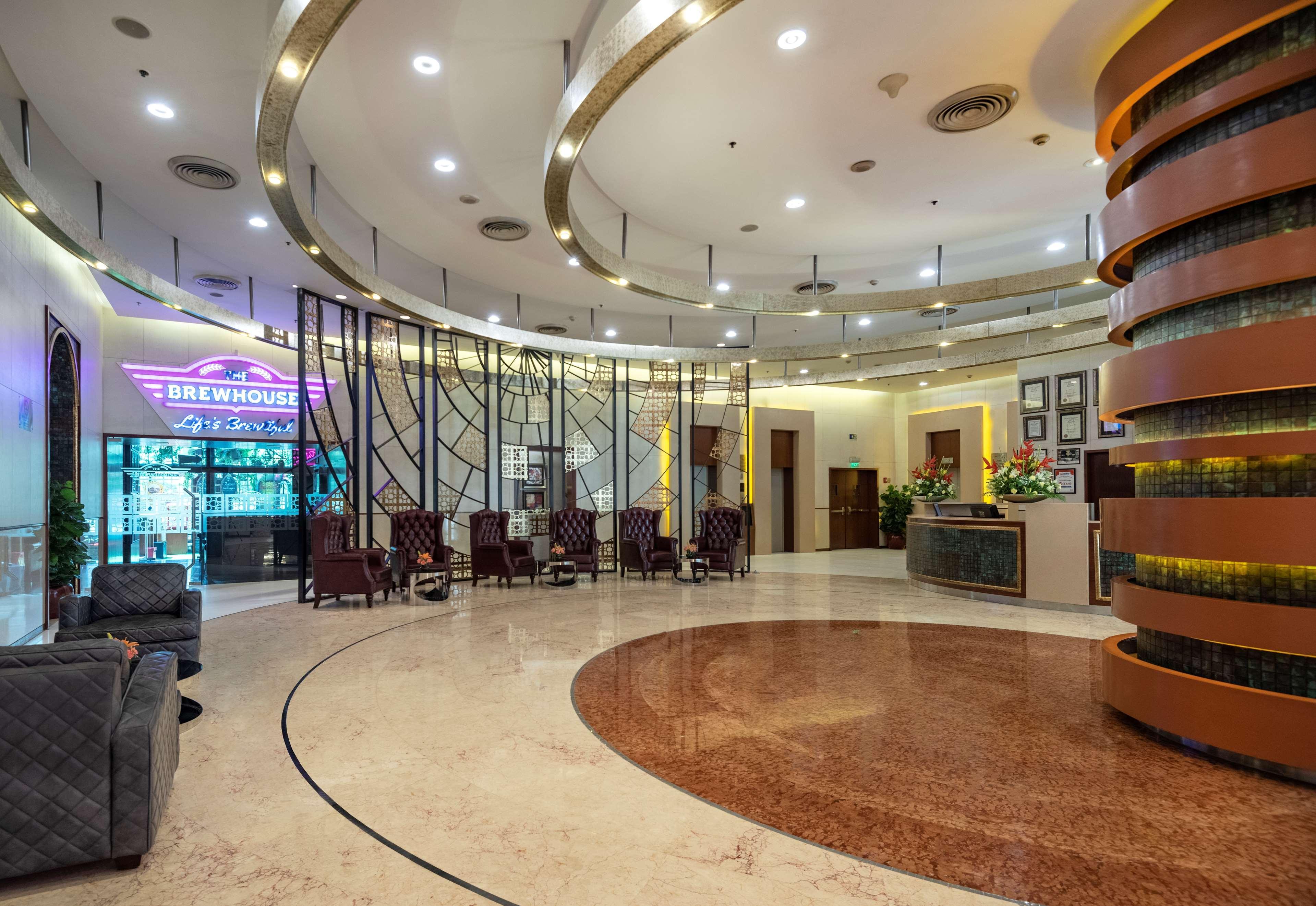 Radisson Gurugram Sohna Road City Center Gurgaon Eksteriør billede