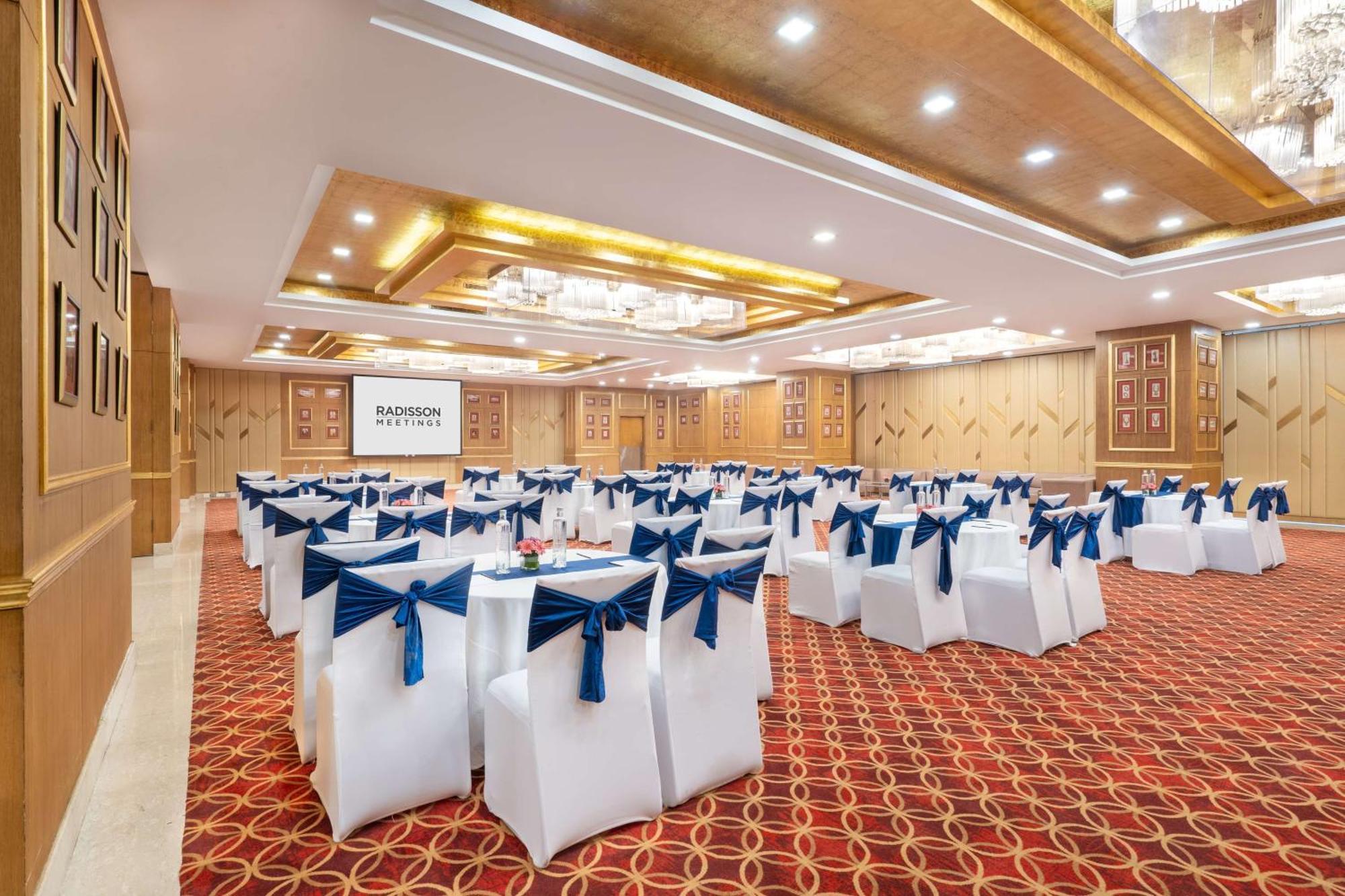 Radisson Gurugram Sohna Road City Center Gurgaon Eksteriør billede