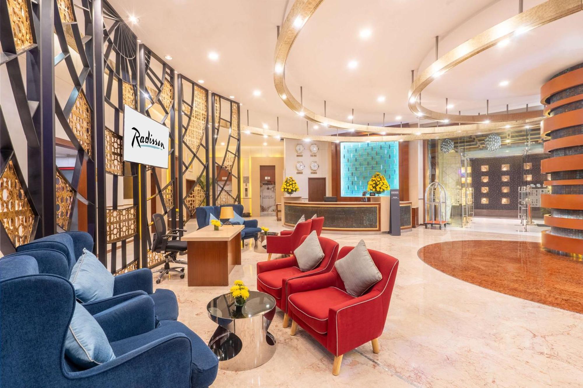 Radisson Gurugram Sohna Road City Center Gurgaon Eksteriør billede