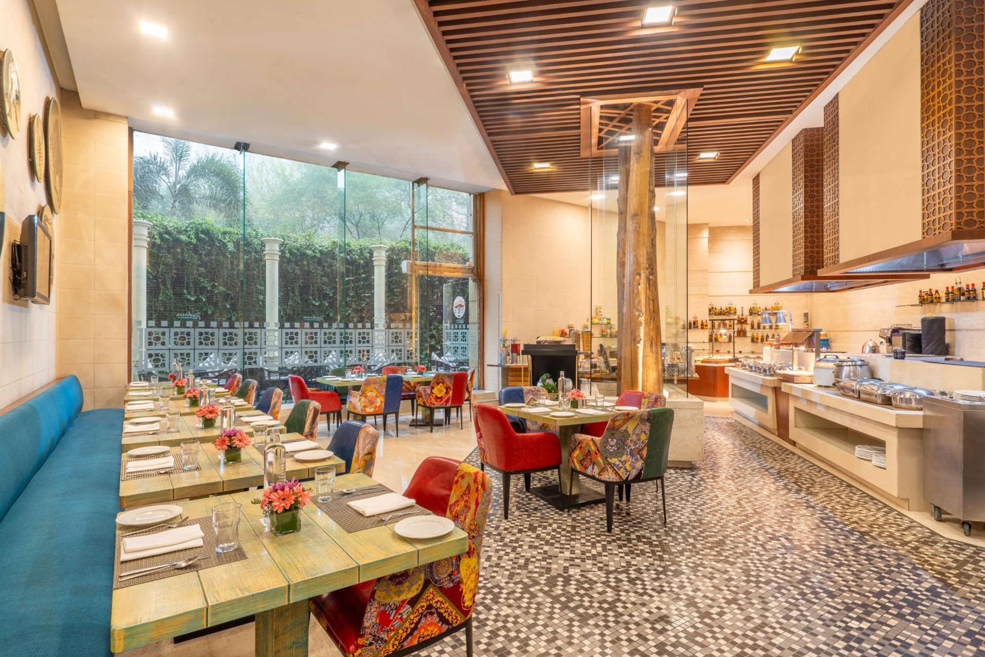 Radisson Gurugram Sohna Road City Center Gurgaon Eksteriør billede