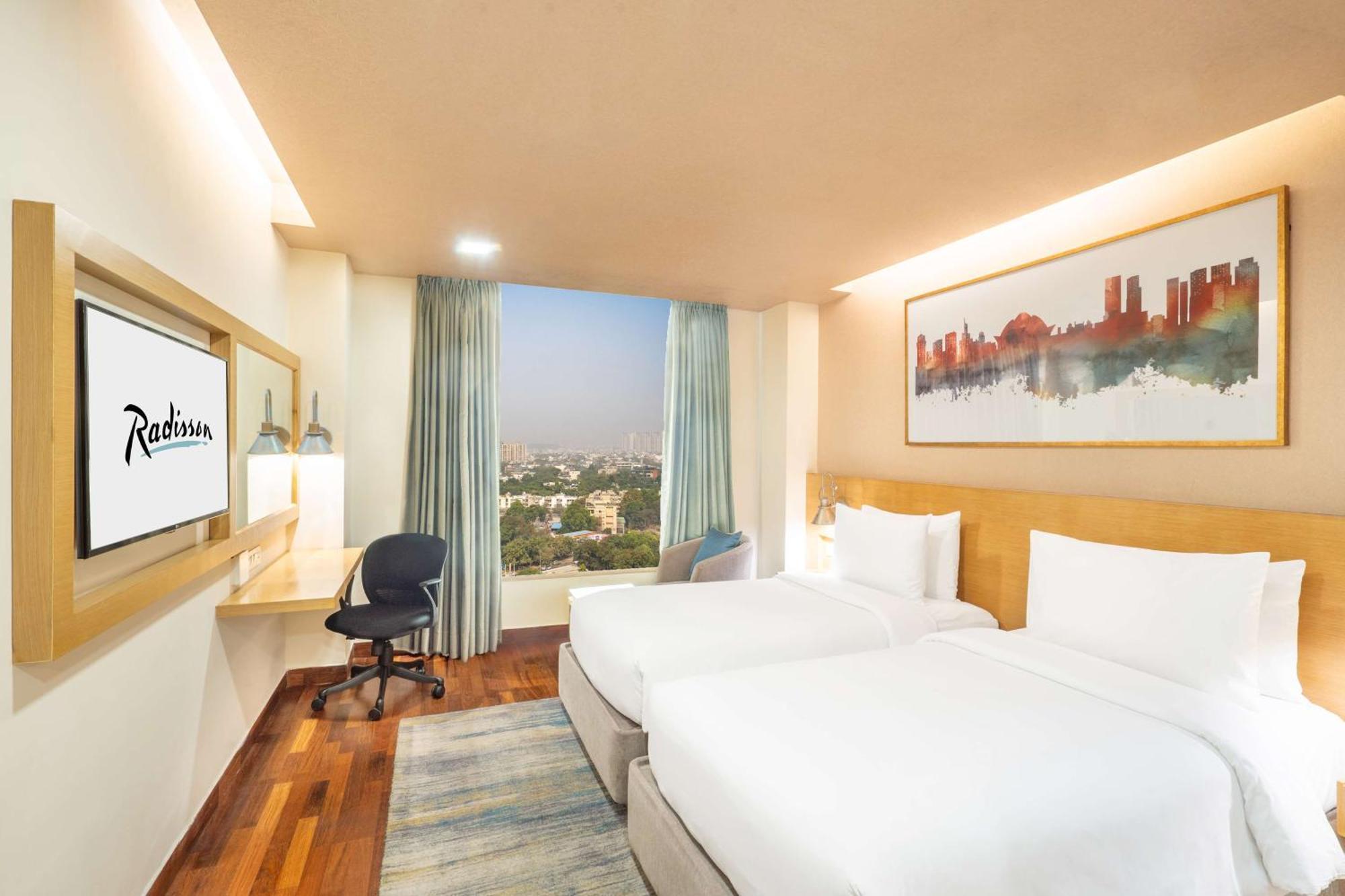 Radisson Gurugram Sohna Road City Center Gurgaon Eksteriør billede