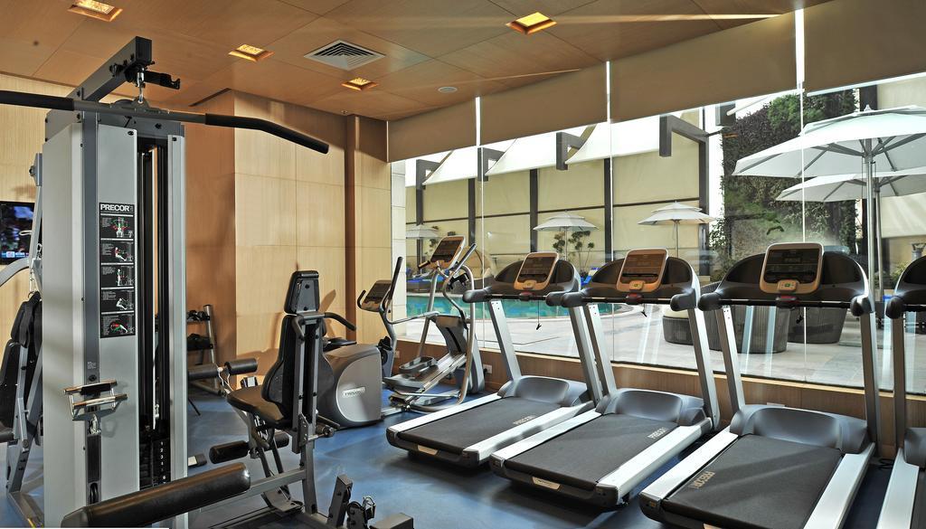 Radisson Gurugram Sohna Road City Center Gurgaon Eksteriør billede